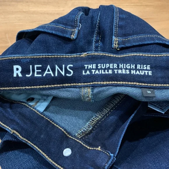 Reitmans R JEANS THE SUPER HIGH RISE - Picture 2 of 2